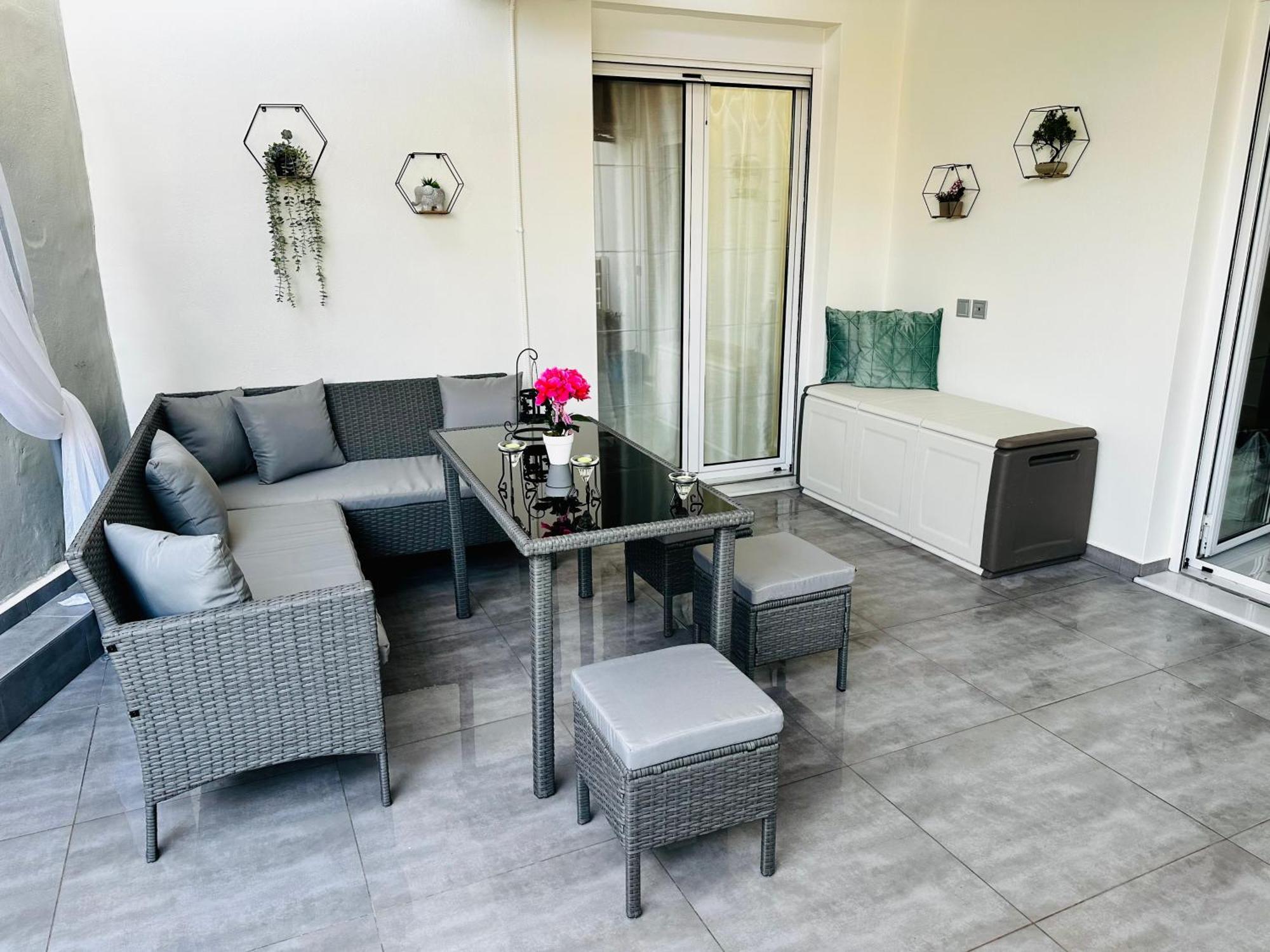City And Ocean Luxury Apartment Preveza Bagian luar foto