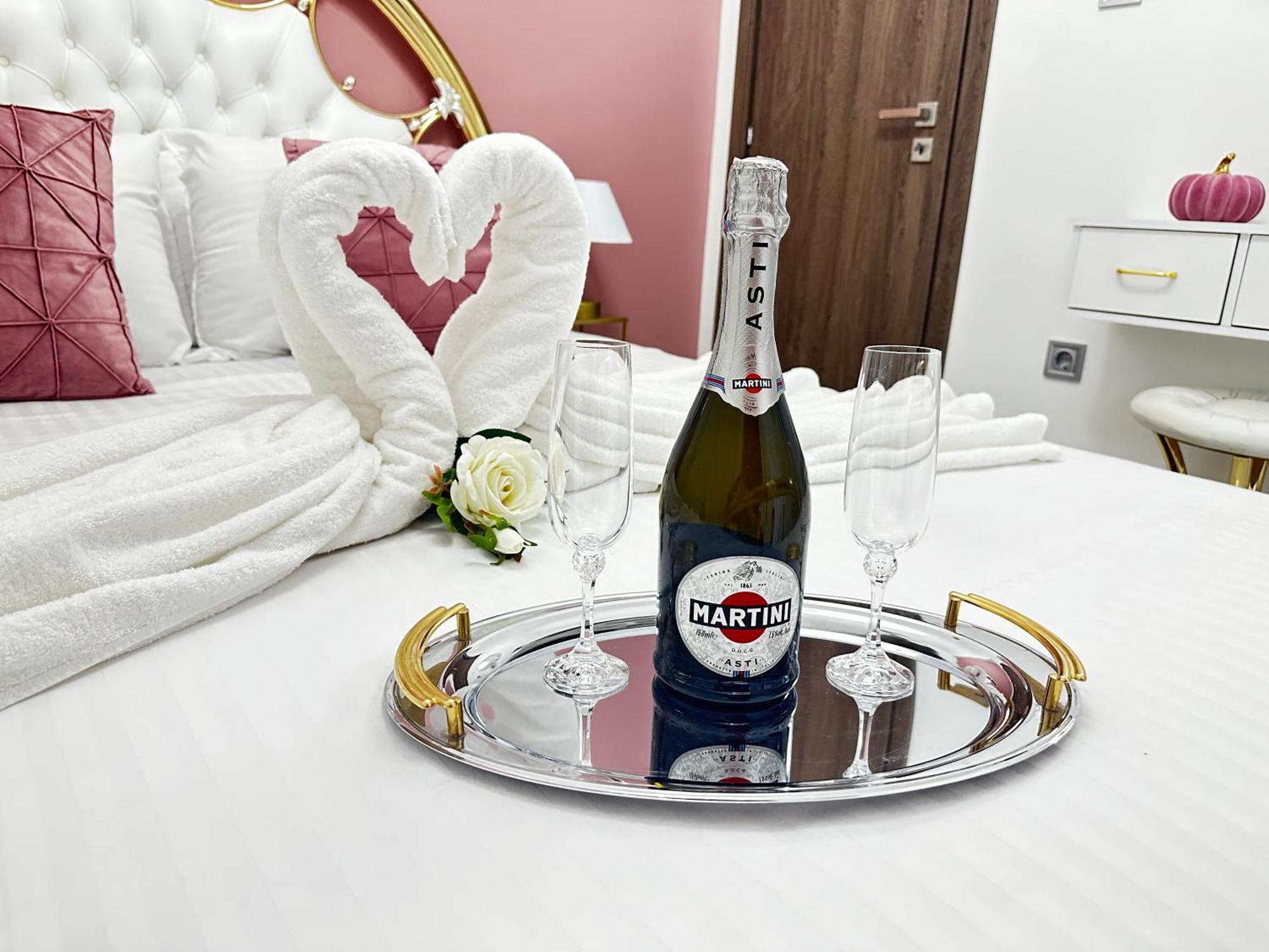 City And Ocean Luxury Apartment Preveza Bagian luar foto